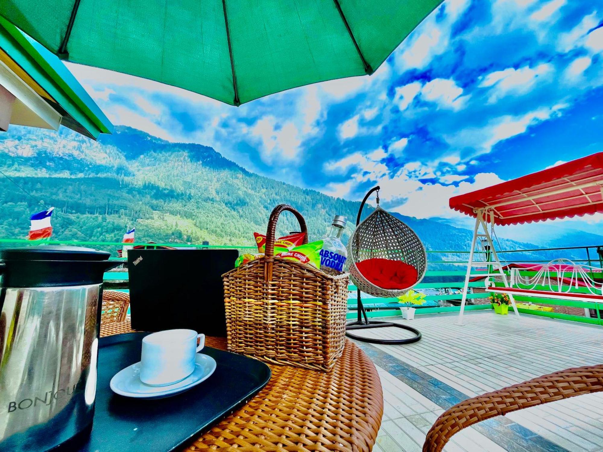 Tata Vista Resort Mall Road Manali - Centrally Heated & Air Cooled Экстерьер фото